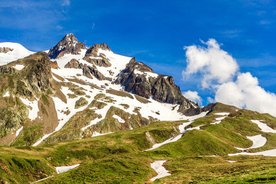阿尔卑斯山的山顶