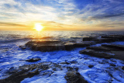 海图海滩平岩波太阳