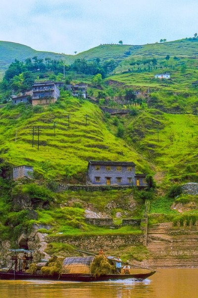三峡游轮，长江中国