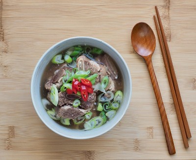 韩国传统美食，牛肋排汤