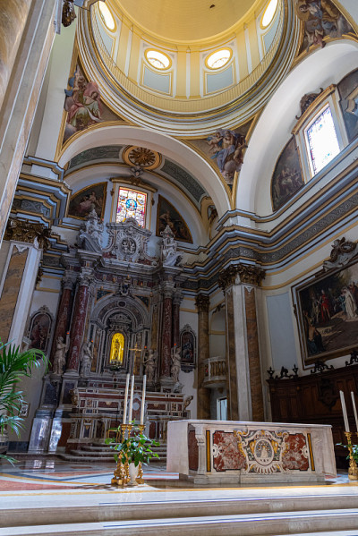 Lanciano (Chieti)。圣母大教堂