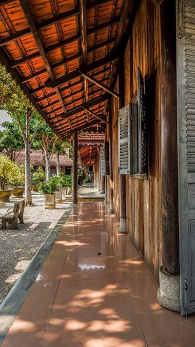 东奈龙清的翔秋寺
