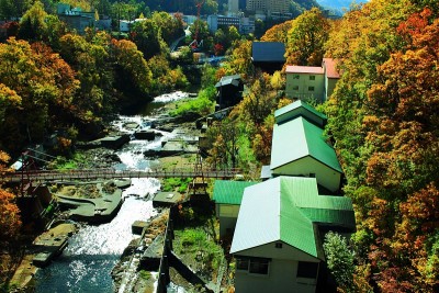 秋景北海道、札幌、中赞井温泉