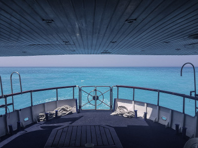 游艇上的海景