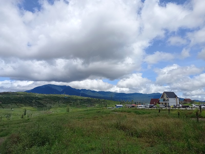 北苏门答腊岛2000座山上的美景