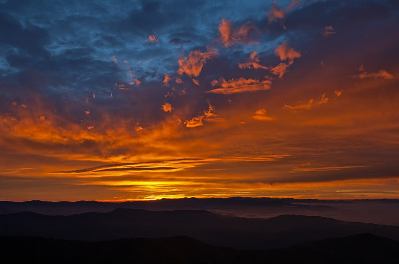 Dawn Clingman的Dome Smoky Mountains