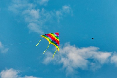 彩虹风筝在天空