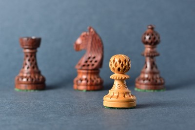 灰色棋子