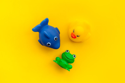 孩子“u2019s沐浴玩具。