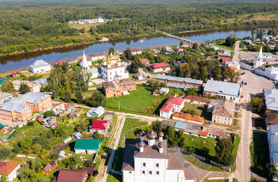 历史中心和克利亚兹马河全景。Gorokhovets。俄罗斯