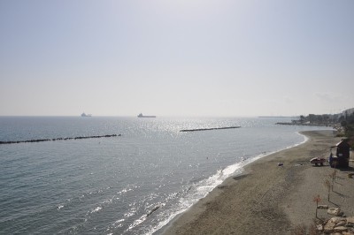 塞浦路斯利马索尔美丽的阿克蒂奥林匹克海滩