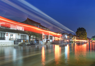 中国古镇夜景