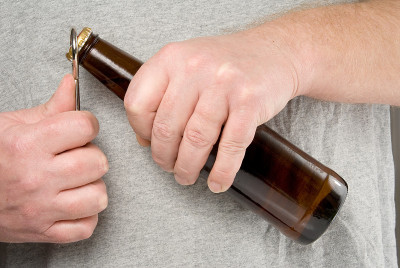 打开一个啤酒
