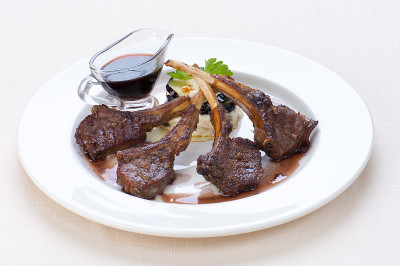 羊肉牛排