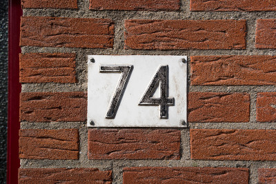 74号
