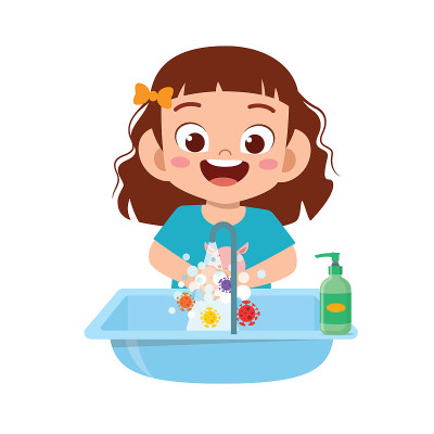 快乐可爱的小女孩在水槽里洗手