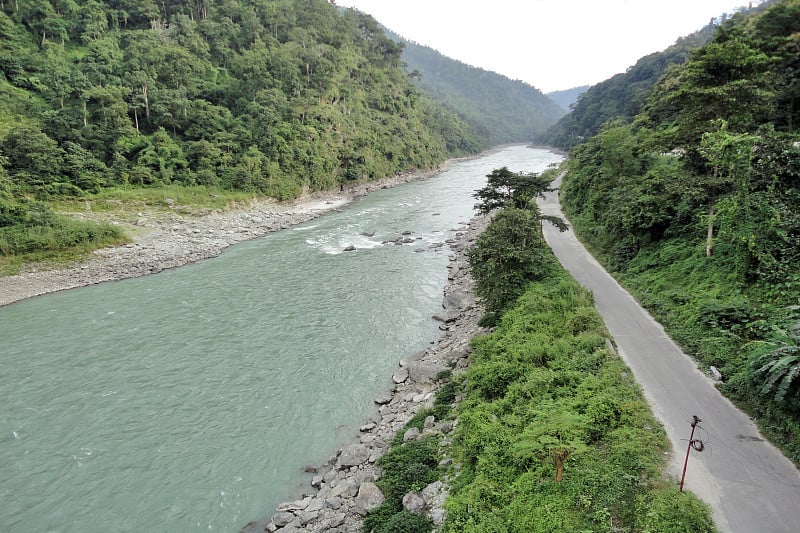 提斯塔河和景观