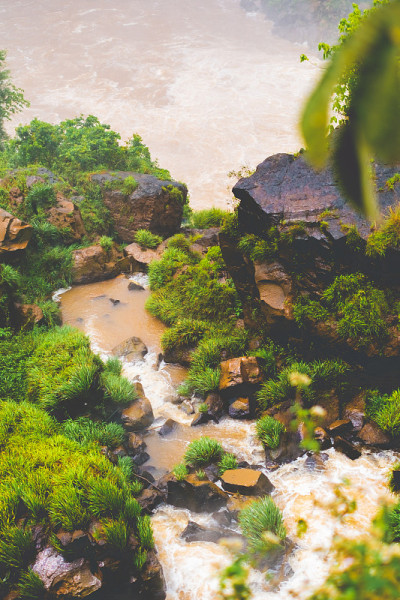 魔鬼喉瀑布景观在Iguazú