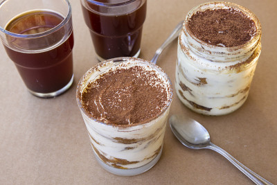 Tiramisu Cake