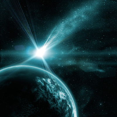太空中的地球和飞行的小行星