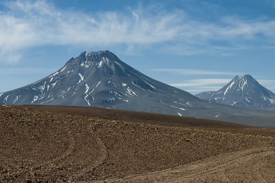 争斗Volcano