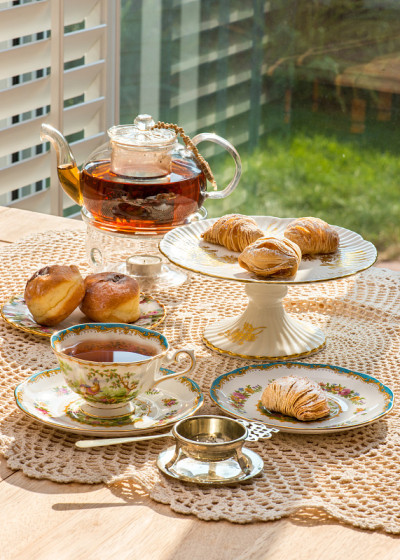 Sfogliatelle蛋糕和Chantilly奶油包子