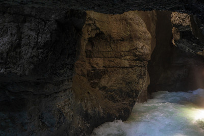 巴伐利亚州Garmisch-Partenkirchen附近的“Partnachklamm”