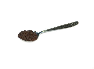一茶匙速溶咖啡