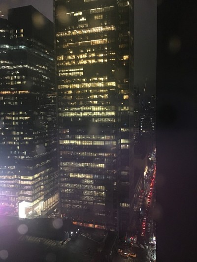 纽约曼哈顿摩天大楼的夜晚。