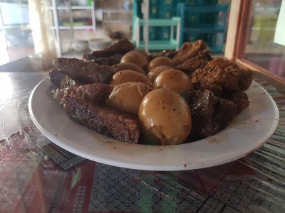 爪哇的传统食物叫做“豆豉“和“tahu豆豉“