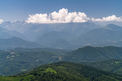 法国比利牛斯山脉的山脉景观