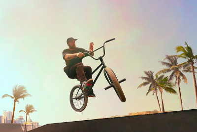 BMX骑手。