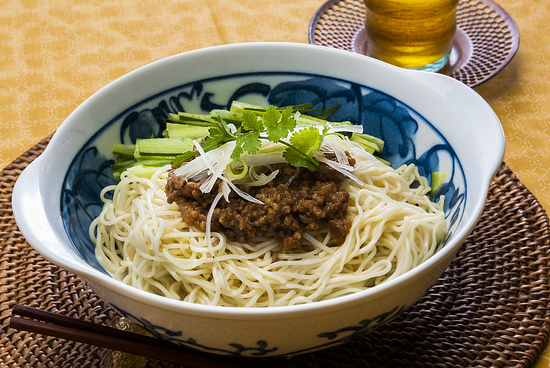 冷丹丹面条