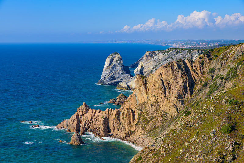 罗卡角(Cabo da Roca)，位于葡萄牙辛特拉的欧洲最西端