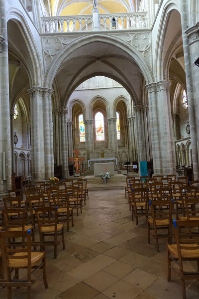 科隆西的天主教教堂Nièvre法国圣马丁学院室内景观Bourgogne-France-Comté