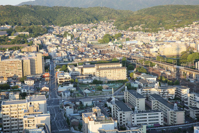 日本京都，日出的城市景观