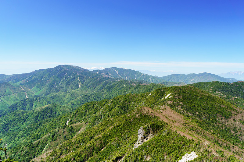 从Kobushigatake看奥一秩父山