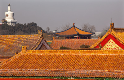 中国北京，紫禁城，北海塔，蓝色亭子