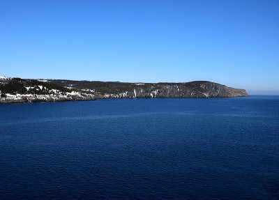 鲸鱼背岩，Torbay NL