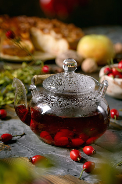 玫瑰果草本茶，玻璃茶壶