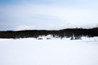 雪原和知子山脉，知子冬季，北海道，日本