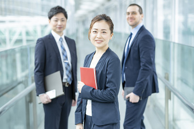 女商人和她的商业团队