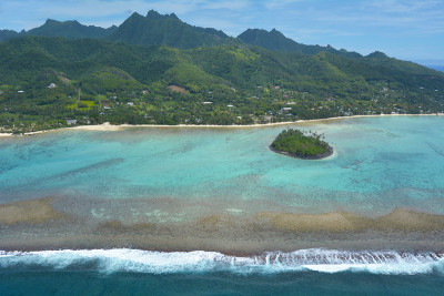拉罗汤加库克群岛穆里泻湖的空中景观