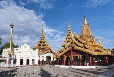 Shwezigon宝塔、缅甸