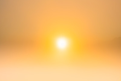 云海与桥在清晨