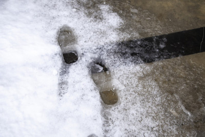 脚印在雪地