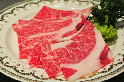 大蒜和牛肉，盐和胡椒/和牛肉，日本牛肉