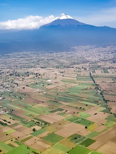 火山和农田