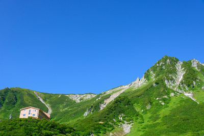 日本长野市一索马山的Senjojiki马戏团