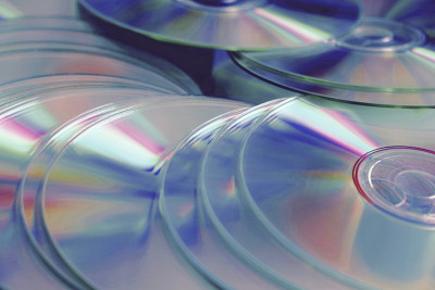 CD或DVD堆叠